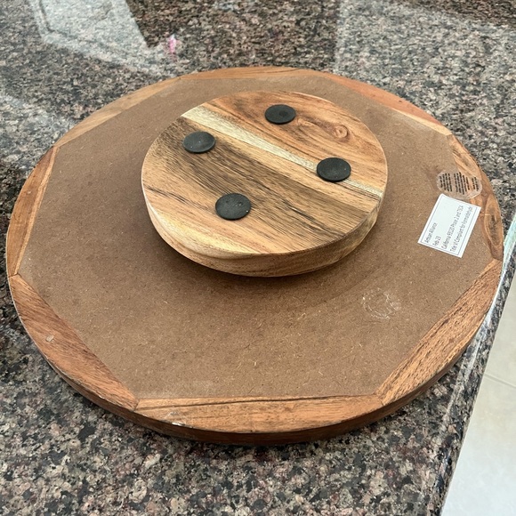 Hand made Resin design Lazy Suzy. - Picture 6 of 7